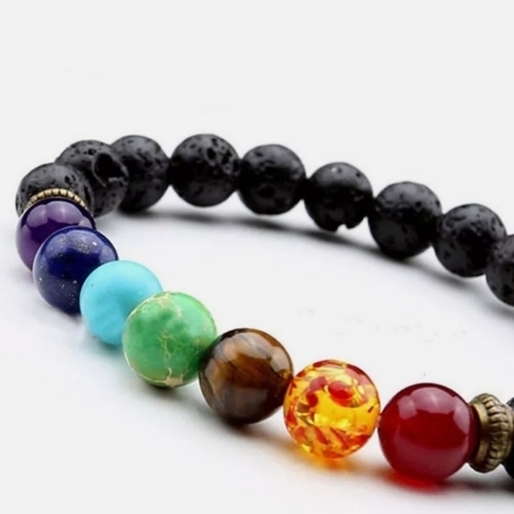 Seven Chakra Healing &‎ Balancing Oil Diffusing Natural Volcano Stone Br… - Picture 6 of 16